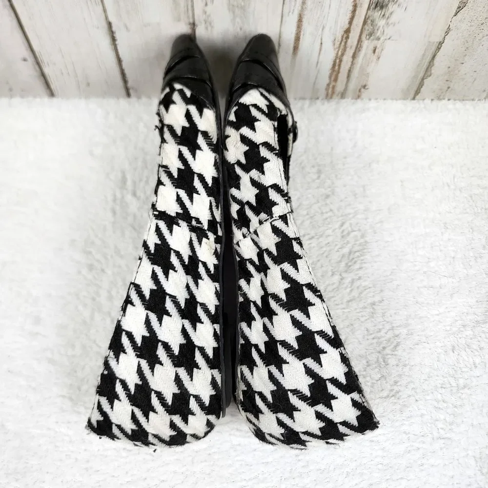 Kenneth Cole Reaction Houndstooth Flats Size 6.5